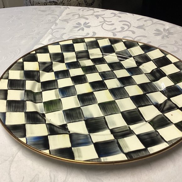 MACKENZIE CHILDS COURTLEY CHECK CAKE CARRIER. FABULOUS !!!♥️🖤♥️🖤♥️🖤 - Picture 2 of 11